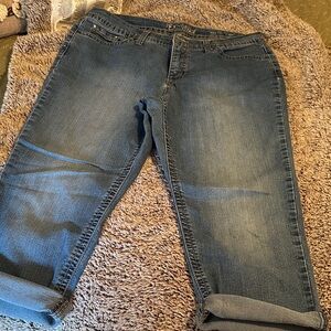 New Directions Denim Capris